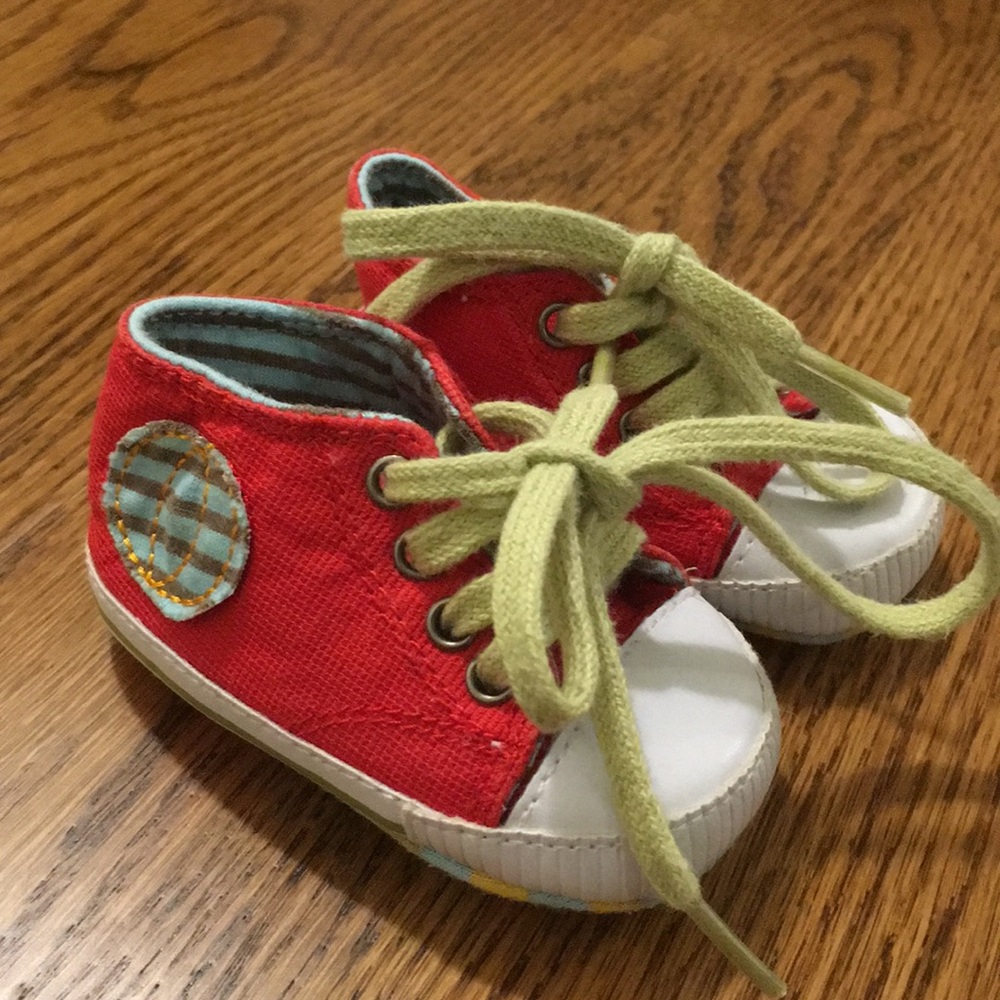 Catimini baby shoes NWOT
